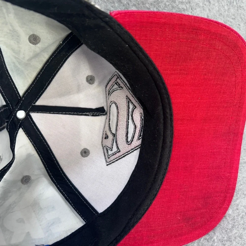Superman Shield Logo Youth Red Grey DC Comics Snapback Hat Graphic Print OSFM